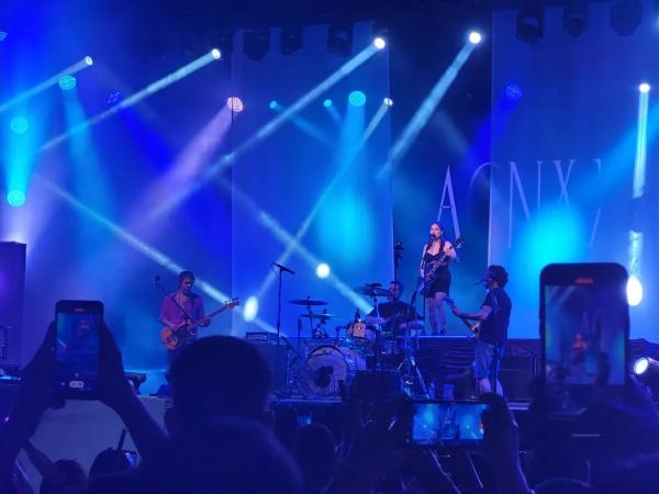 Pitty no Festival Girasol em Teresina (Imagem:Catarina Costa/g1 Piau&iacute;)