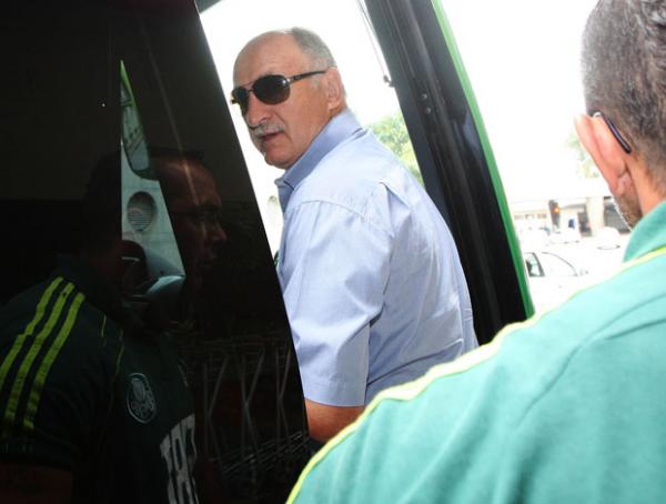 Luiz Felipe Scolari se irrita com a imprensa.(Imagem:Andr&eacute; Lessa/Ag&ecirc;ncia Estado)