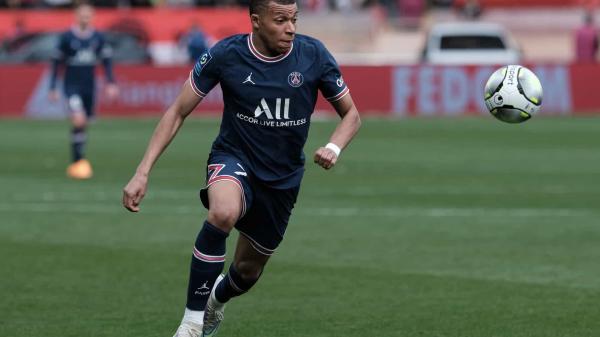 Monaco domina clássico, vence com autoridade e afunda PSG na crise