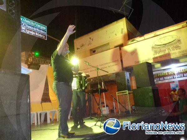 Igreja Internacional da Gra&ccedil;a de Deus promove culto de a&ccedil;&atilde;o de gra&ccedil;as em Floriano.(Imagem:FlorianoNews)