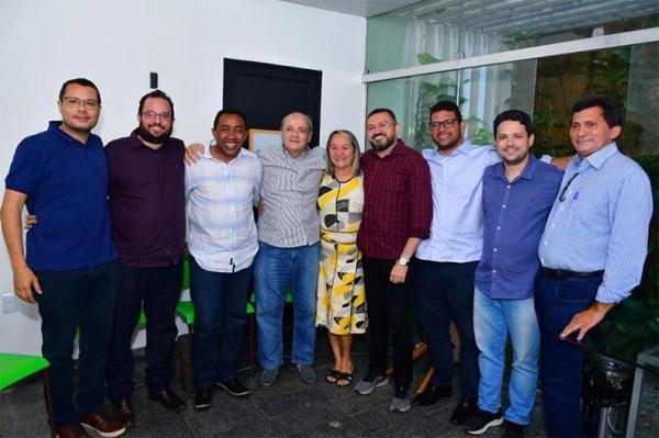 Padre Walmir, ex-prefeito de Picos, anuncia apoio a Silvio e Joel Rodrigues