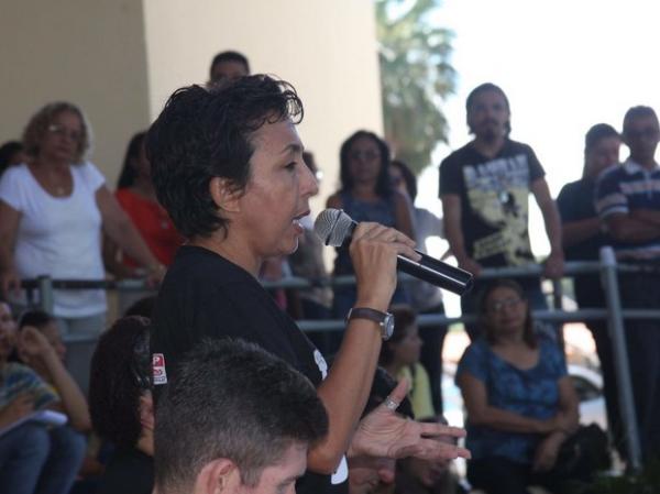 Mesmo com decisão do TJ, greve dos professores da Uespi continua