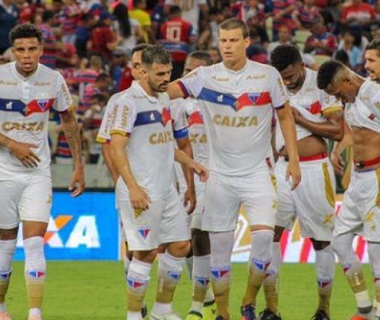 Fortaleza empata e perde 1ª chance de título antecipado da Série B