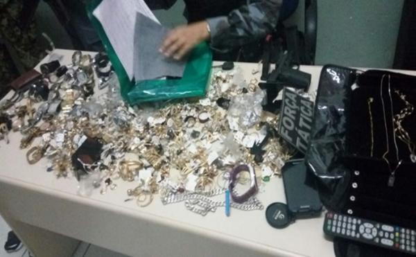 Preso em Teresina suspeito de roubar meio milhão em joias no Maranhão