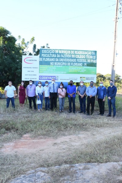Prefeito e vice visitam obra de ampliação do setor de Psicultura da CTF/UFPI