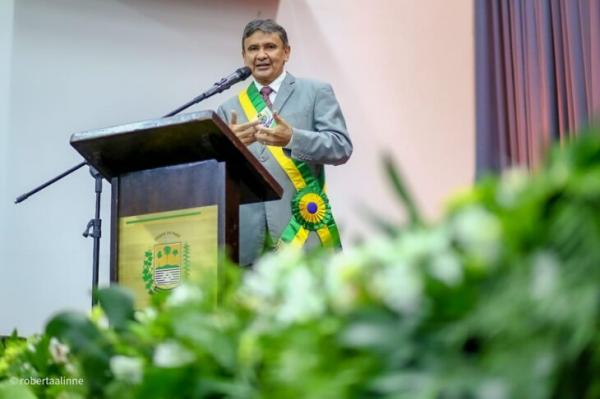 Wellington Dias participa de solenidade em alusão ao Aniversário de Adesão à Independência do Brasil