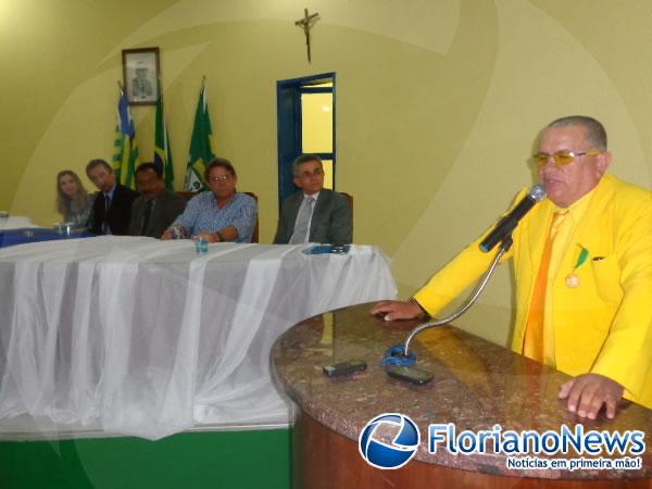 Medalha do M&eacute;rito Agr&ocirc;nomo Parentes &eacute; concedida ao Rep&oacute;rter Amarelinho e ao Prof. Luiz Paulo.(Imagem:FlorianoNews)