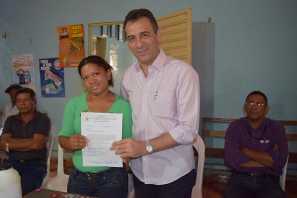 Prefeito Gilberto J&uacute;nior se re&uacute;ne com lideran&ccedil;as da zona rural(Imagem:Secom)