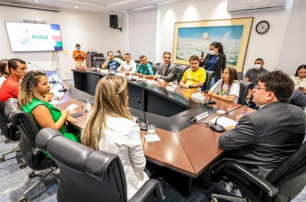 No total, ser&atilde;o concedidas 100 bolsas remuneradas, sendo 80 para atletas e 20 para t&eacute;cnicos.(Imagem:Divulga&ccedil;&atilde;o)