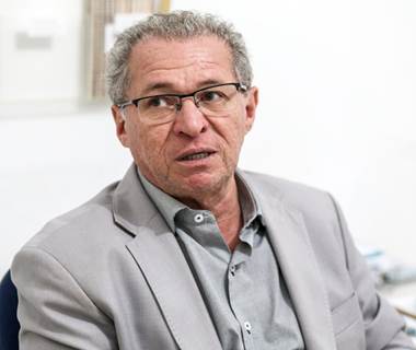 Assis diz que estratégia do MDB tenta dividir o PT na Assembleia