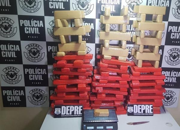 Polícia apreende 150 quilos de maconha e dois carros na Zona Norte de Teresina