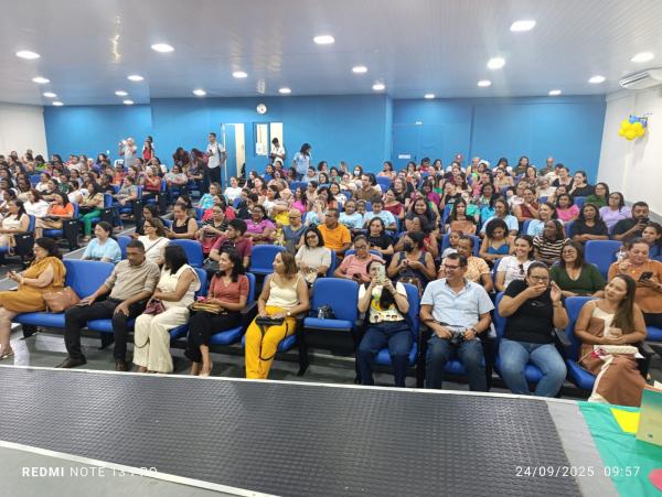 Floriano realiza III Seminário Municipal de Boas Práticas do PPAIC 2025