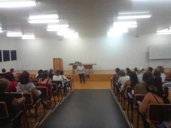SINTE-PI realizou assembléia com Rede Estadual e Municipal de Educação.(Imagem:FlorianoNews)