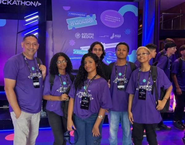 Estudantes Joca Vieira no Seduckathon(Imagem:Ascom Seduc)