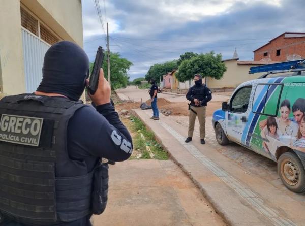  Pol&iacute;cia Civil desmonta provedor de internet constru&iacute;do com equipamentos furtados de empresa de telefonia, no Piau&iacute;.(Imagem: Pol&iacute;cia Civil )