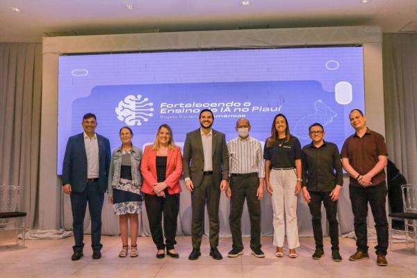 Seduc capacita professores para ensino de Inteligência Artificial e uso de ferramentas Google