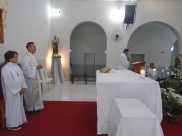 Cat&oacute;licos celebram Santo Ant&ocirc;nio com missa e b&ecirc;n&ccedil;&atilde;o dos p&atilde;es em Bar&atilde;o de Graja&uacute;.(Imagem:FlorianoNews)