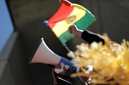 Bolívia pode revogar decreto que exime militares de responsabilidade