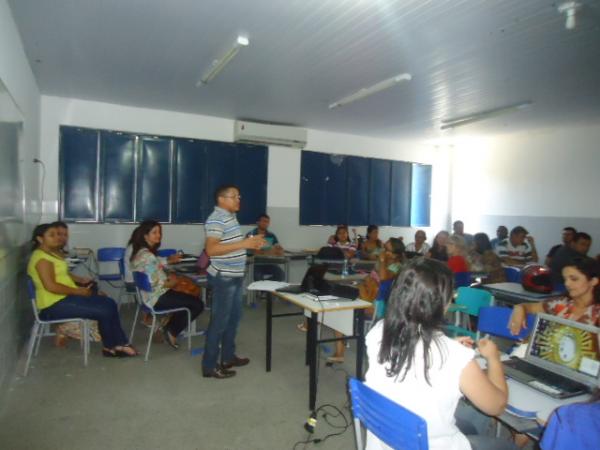 Seduc realiza formação de professores do Pronatec em Floriano