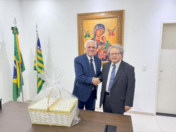 Vice-Governador Themístocles Filho e Cônsul principal do Japão em Belém discutem parcerias