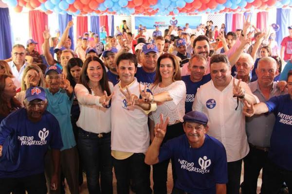 Lideranças políticas se filiam ao PP em José de Freitas