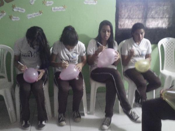 Alunos da Escola Pequeno Pr&iacute;ncipe participam de prepara&ccedil;&atilde;o para Enem.(Imagem:EPP)