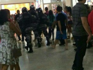 Juiz concede liminar a shopping do PI e quem fizer rolezinho será multado