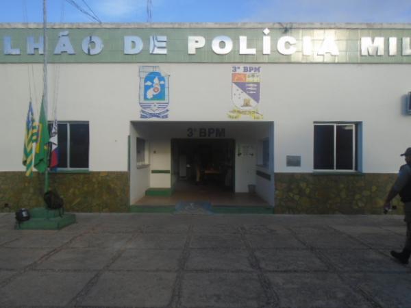 Panificadora e mercadinho são vítimas de assalto em Floriano