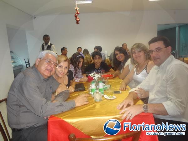 Prefeitura de Floriano realizou confraterniza&ccedil;&atilde;o com Secret&aacute;rios e Vereadores.(Imagem:FlorianoNews)
