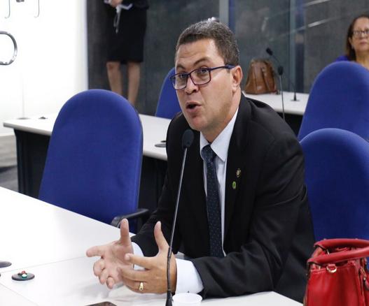 Em audiência, médico revela que 70% dos suicídios envolvem bebida alcoólica