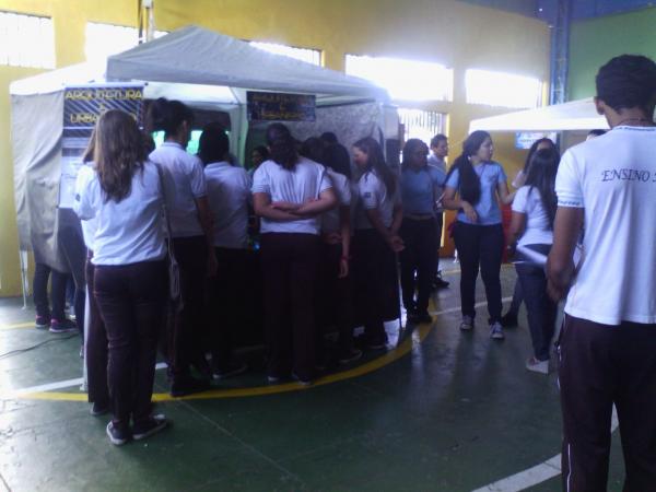 Feira das Profiss&otilde;es (Imagem:Escola Pequeno Pr&iacute;ncipe)