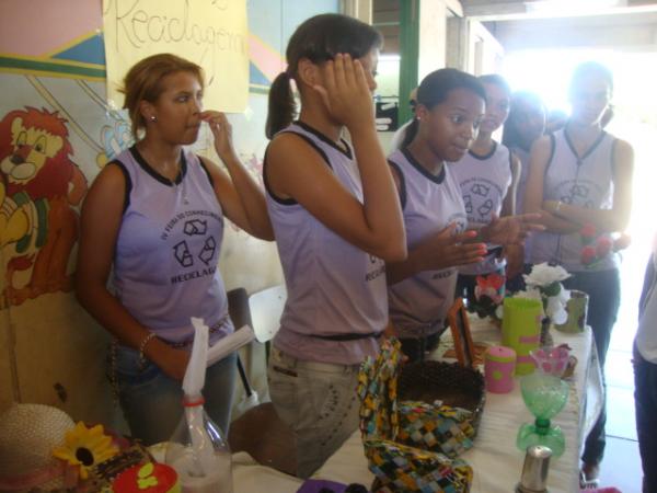Feira de ciencias da Escola Raimundinha Carvalho(Imagem:reda&ccedil;&atilde;o)