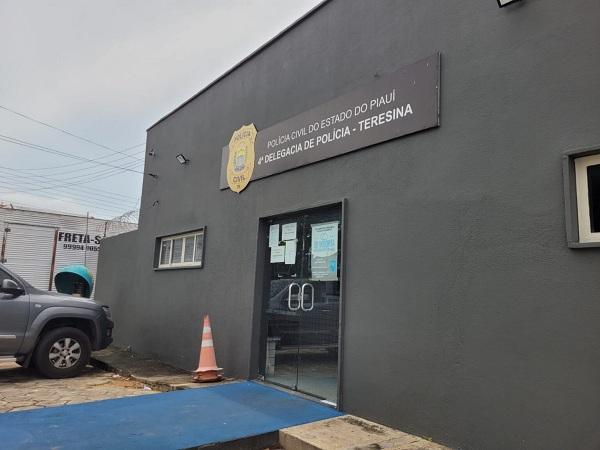 Homem é preso após ameaçar matar e atear fogo em comércio ao cobrar dívida de R$ 700