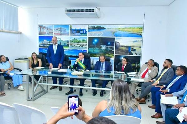 Empossados os novos membros do Comit&ecirc; Gestor de Resultados da Prefeitura de Floriano(Imagem:Reprodu&ccedil;&atilde;o/Prefeitura de Floriano)
