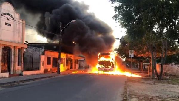 Responsáveis por ataques criminosos no Ceará são alvos de mandados em operação da PF