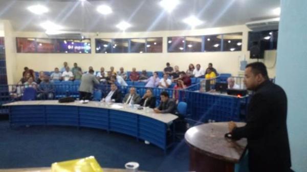 C&acirc;mara realiza tr&ecirc;s sess&otilde;es para vota&ccedil;&atilde;o de projetos em Floriano. (Imagem:FlorianoNews)