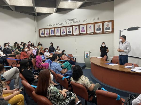 Colação de grau: entenda como funciona os procedimentos na UESPI