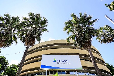 Eletrobras: Justiça determina que 75% dos servidores atuem na paralisação