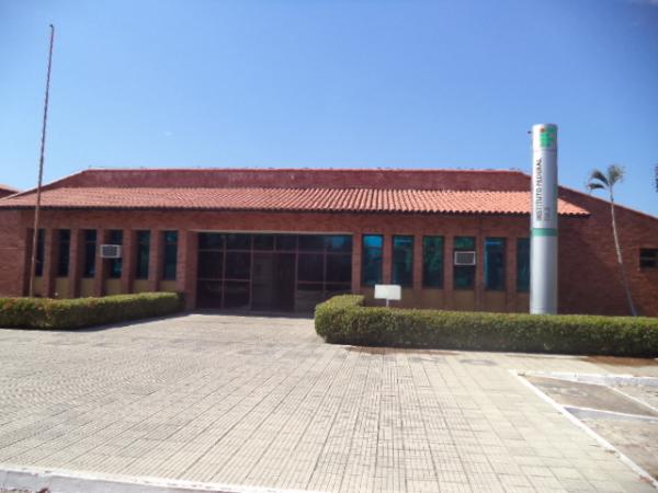 Docentes do IFPI Campus Floriano encerram greve geral