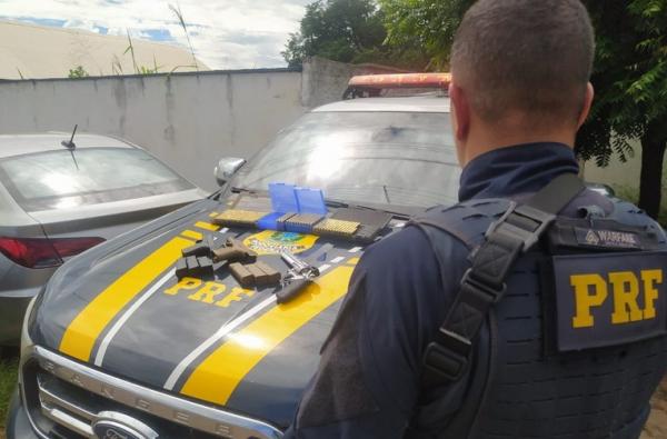 Motorista é preso pela PRF em Picos por transportar arsenal sem documentação obrigatória