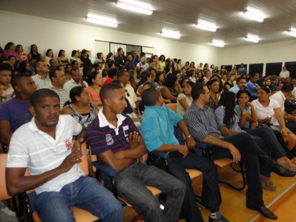 Audit&oacute;rio lotado(Imagem:FlorianoNews)