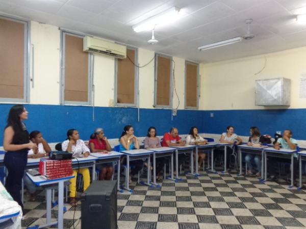 Professores da ENOCS participam de Formação Continuada
