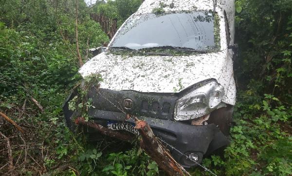 Veículo de carga sofre grave acidente na PI-113 no Norte do Piauí