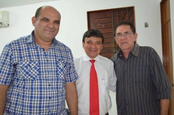 Oscar Proc&oacute;pio participou de audiencia com Senador Wellington Dias e Deputado Assis Carvalho.(Imagem:Assessoria de Comunica&ccedil;&atilde;o)