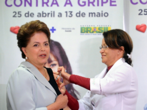 'Temos imensa preocupação com a inflação', diz Dilma