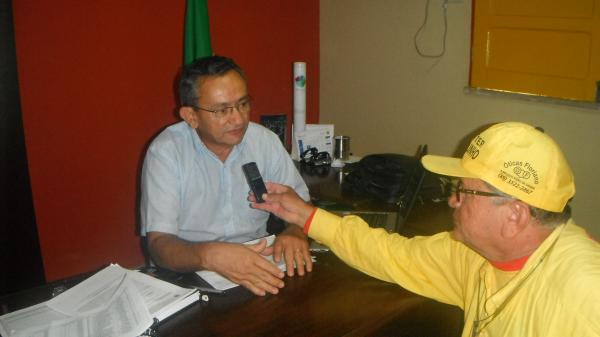 Gonzaga Carvalho (Secretário de Educação)(Imagem:FlorianoNews)