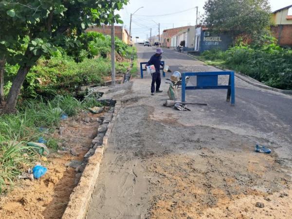 Prefeitura de Floriano realiza operação Tapa-Buracos em 14 bairros no mês de fevereiro(Imagem:Secom)
