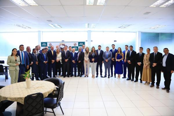 Senador Ciro Nogueira realiza reuniões e atende prefeitos, vereadores e lideranças de todo o Piauí