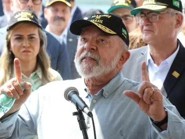 Lula propõe alterar a meta da inflação para reduzir juros de 13,75%