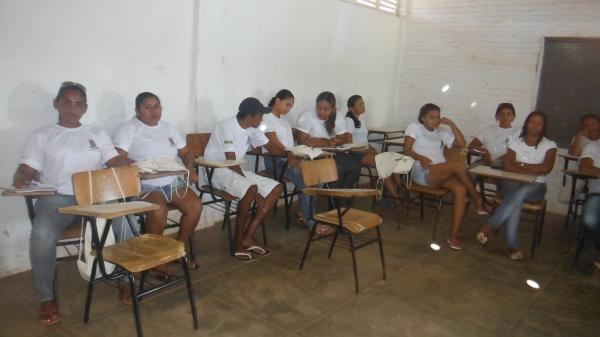 Alunos participam da primeira aula do Pronatec na Localidade Vereda Grande.(Imagem:FlorianoNews)